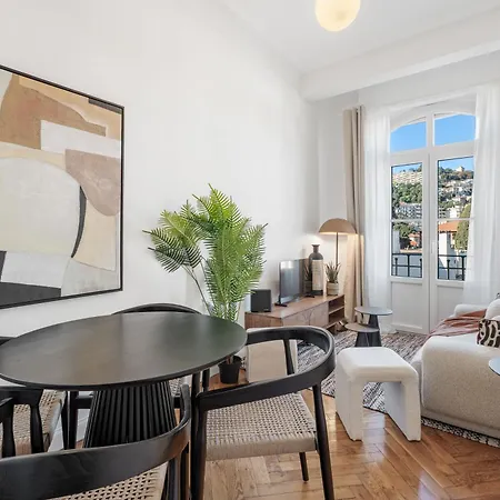 Apartment Renting - Bellevue - Chic Elegant Refuge Residential Area Liberation *