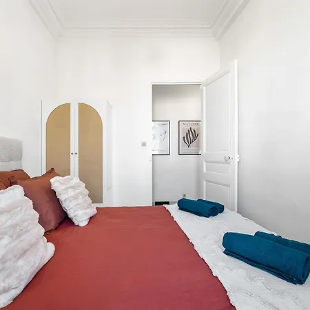 Renting - Bellevue - Chic Elegant Refuge Residential Area Liberation アパート ニース