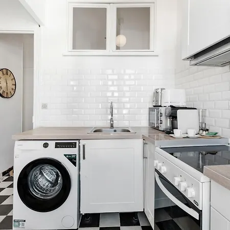 Renting - Bellevue - Chic Elegant Refuge Residential Area Liberation ニース