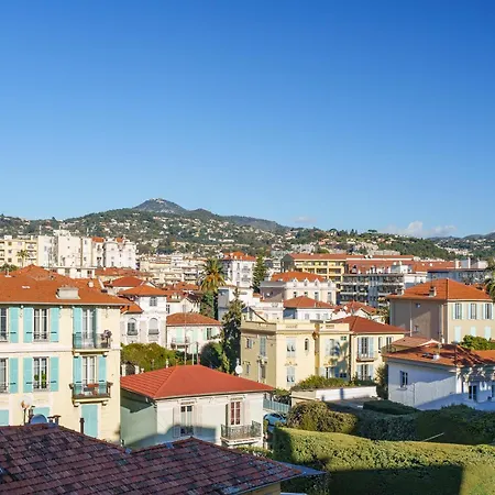 Renting - Bellevue - Chic Elegant Refuge Residential Area Liberation